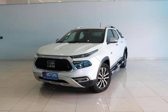 FIAT TORO 2.0 16V TURBO DIESEL RANCH 4WD AT9